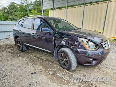 Czwarte zdjęcie samochodu z boku: 2014 NISSAN ROGUE SELECT S VIN:JN8AS5MT7EW624001 - miniatura