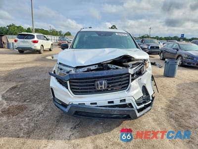 Piąte zdjęcie samochodu w środku: 2021 HONDA RIDGELINE SPORT VIN:5FPYK3F14MB014450 - miniatura