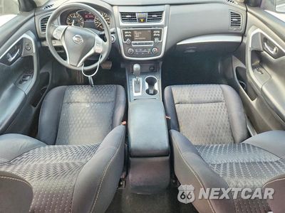 Zdjęcie 8 z 12 samochodu: 2017 NISSAN ALTIMA 2.5 S VIN:1N4AL3AP8HN330546 - miniatura