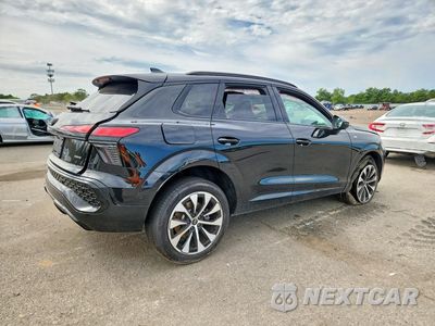 Trzecie zdjęcie samochodu z tyłu: 2026 AUDI Q3 S-LINE VIN:WA1ABCFJ0T1060434 - miniatura
