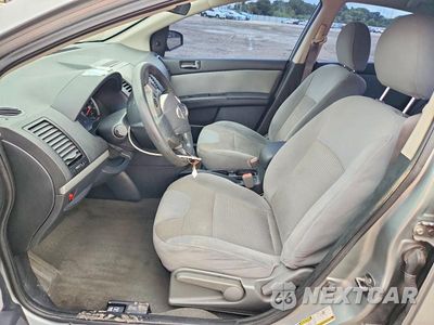 Zdjęcie 7 z 12 samochodu: 2010 NISSAN SENTRA 2.0 VIN:3N1AB6AP1AL618609 - miniatura