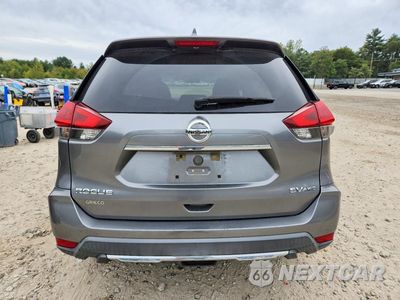 Zdjęcie 6 z 13 samochodu: 2018 NISSAN ROGUE SV VIN:KNMAT2MV1JP590182 - miniatura