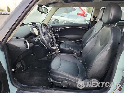 Zdjęcie 8 z 13 samochodu: 2012 MINI COOPER VIN:WMWSU3C5XCT255793 - miniatura