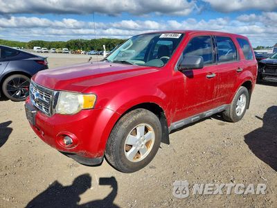 2010 FORD ESCAPE XLS 1FMCU0C75AKA73182 - główne zdjęcie licytacji z USA - miniatura
