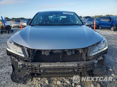 Piąte zdjęcie samochodu w środku: 2017 HONDA ACCORD EXL VIN:1HGCR3F83HA033678 - miniatura