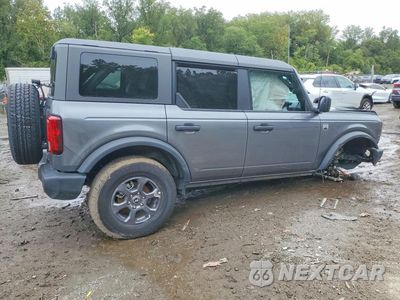 Trzecie zdjęcie samochodu z tyłu: 2026 FORD BRONCO BIG BEND VIN:1FMDE7BH2TLA82097 - miniatura