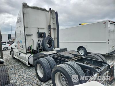 Drugie zdjęcie samochodu z przodu: 2016 KENWORTH T680 SEMI TRUCK VIN:1XKYD49X8GJ499279 - miniatura