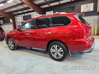 Drugie zdjęcie samochodu z przodu: 2018 NISSAN PATHFINDER S VIN:5N1DR2MM2JC665557 - miniatura