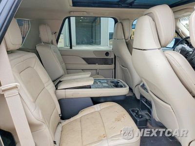 Zdjęcie 11 z 13 samochodu: 2018 LINCOLN NAVIGATOR RESERVE VIN:5LMJJ2LT6JEL11061 - miniatura