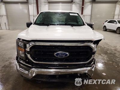 Piąte zdjęcie samochodu w środku: 2023 FORD F150 SUPERCREW VIN:1FTEW1EPXPKF45704 - miniatura