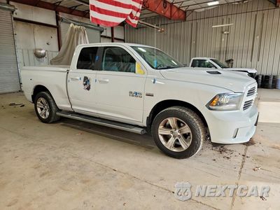 Czwarte zdjęcie samochodu z boku: 2014 RAM 1500 SPORT VIN:1C6RR7HT9ES133413 - miniatura