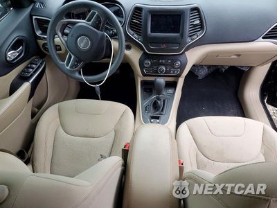 Zdjęcie 8 z 13 samochodu: 2019 JEEP CHEROKEE LATITUDE VIN:1C4PJLCBXKD416417 - miniatura