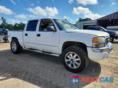 Czwarte zdjęcie samochodu z boku: 2006 GMC SIERRA VIN:2GTEK13Z761269271 - miniatura