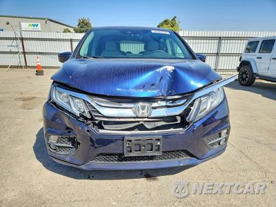 Piąte zdjęcie samochodu w środku: 2018 HONDA ODYSSEY EXL VIN:5FNRL6H79JB065547 - miniatura