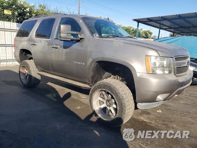 Czwarte zdjęcie samochodu z boku: 2007 CHEVROLET TAHOE K1500 VIN:1GNFK13017R118299 - miniatura