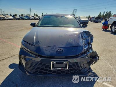 Piąte zdjęcie samochodu w środku: 2025 TOYOTA CAMRY SE VIN:4T1DAACK5SU556846 - miniatura
