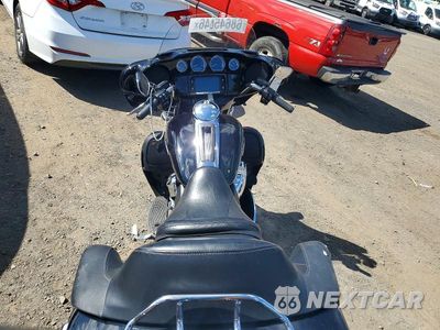 Zdjęcie 6 z 9 samochodu: 2017 HARLEY-DAVIDSON FLHTK ULTRA LIMITED VIN:1HD1KED1XHB669843 - miniatura