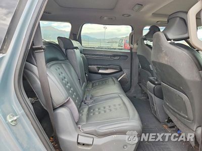 Zdjęcie 10 z 12 samochodu: 2024 KIA EV9 WIND VIN:KNDAFFS5XR6024461 - miniatura