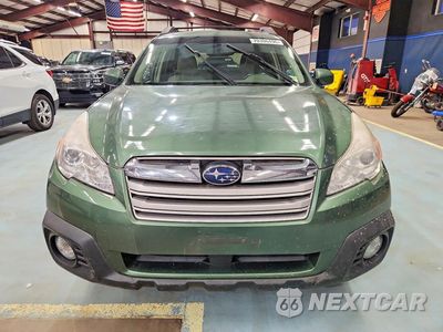 Piąte zdjęcie samochodu w środku: 2014 SUBARU OUTBACK 2.5I PREMIUM VIN:4S4BRCDC1E3296068 - miniatura