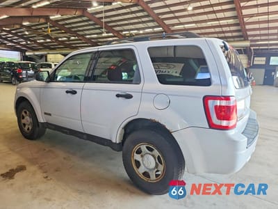 Drugie zdjęcie samochodu z przodu: 2008 FORD ESCAPE XLS VIN:1FMCU92Z18KB15946 - miniatura