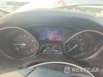 Zdjęcie 9 z 12 samochodu: 2013 FORD FOCUS SE VIN:1FADP3F2XDL331749 - miniatura
