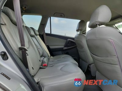 Zdjęcie 11 z 13 samochodu: 2007 TOYOTA RAV4 BASE VIN:JTMBD33V576029975 - miniatura