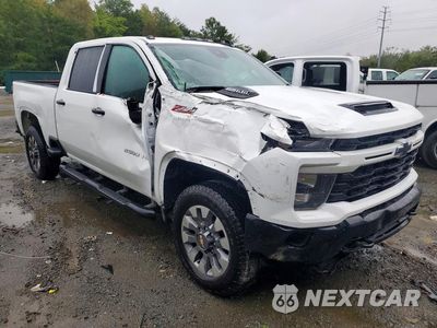 Czwarte zdjęcie samochodu z boku: 2026 CHEVROLET SILVERADO K2500 CUSTOM VIN:2GC4KME79T1190768 - miniatura