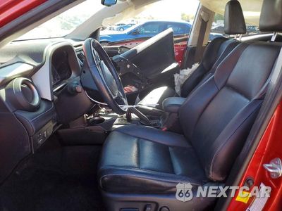 Zdjęcie 7 z 13 samochodu: 2015 TOYOTA RAV4 LIMITED VIN:JTMDFREV6FD154464 - miniatura