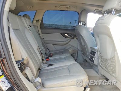 Zdjęcie 10 z 12 samochodu: 2017 AUDI Q7 PRESTIGE VIN:WA1VABF75HD006376 - miniatura
