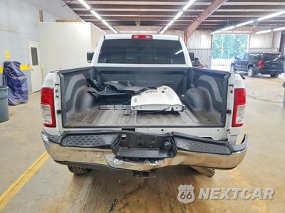 Zdjęcie 6 z 13 samochodu: 2019 RAM 2500 BIG HORN VIN:3C6UR5DL7KG624439 - miniatura