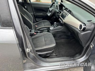 Piąte zdjęcie samochodu w środku: 2021 NISSAN VERSA SV VIN:3N1CN8EV1ML843704 - miniatura
