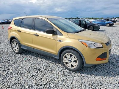 Czwarte zdjęcie samochodu z boku: 2014 FORD ESCAPE S VIN:1FMCU0F76EUC98331 - miniatura