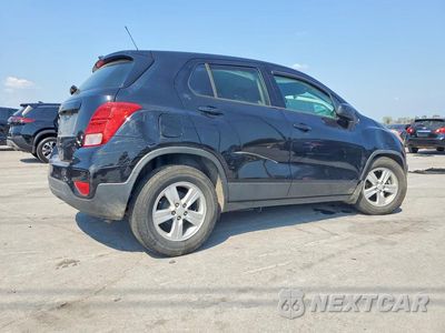 Trzecie zdjęcie samochodu z tyłu: 2019 CHEVROLET TRAX LS VIN:3GNCJKSB6KL270593 - miniatura