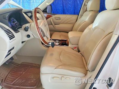 Zdjęcie 7 z 13 samochodu: 2016 INFINITI QX80 BASE VIN:JN8AZ2NC0G9401387 - miniatura