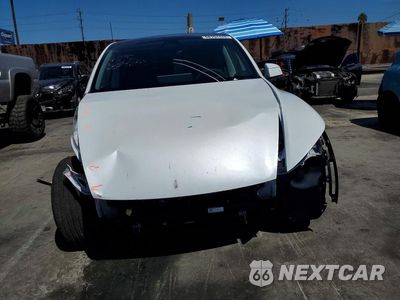 Piąte zdjęcie samochodu w środku: 2026 TESLA MODEL Y VIN:7SAYGDED6TA598375 - miniatura
