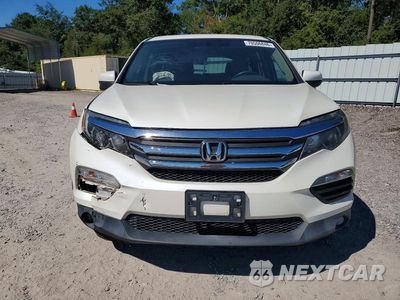 Piąte zdjęcie samochodu w środku: 2017 HONDA PILOT EXL VIN:5FNYF5H53HB012865 - miniatura