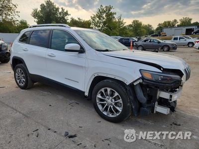 Czwarte zdjęcie samochodu z boku: 2019 JEEP CHEROKEE LATITUDE PLUS VIN:1C4PJLLX3KD216040 - miniatura