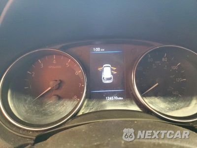 Zdjęcie 9 z 13 samochodu: 2019 NISSAN ROGUE SL VIN:5N1AT2MV1KC805743 - miniatura