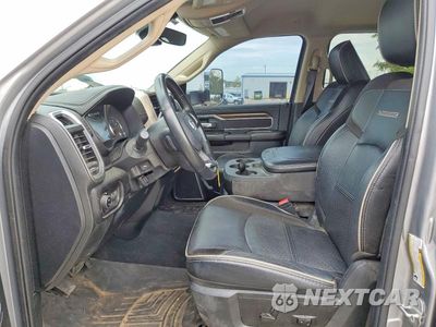 Zdjęcie 7 z 12 samochodu: 2022 RAM 3500 LARAMIE VIN:3C63R3JL1NG388931 - miniatura