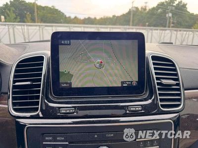 Zdjęcie 6 z 15 samochodu: 2018 MERCEDES-BENZ GLS 450 4MATIC VIN:4JGDF6EE7JB003048 - miniatura