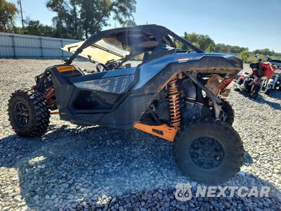 Trzecie zdjęcie samochodu z tyłu: 2025 CAN-AM MAVERICK X3 UTILITY VEHICLE VIN:3JBVGAY41SE001427 - miniatura