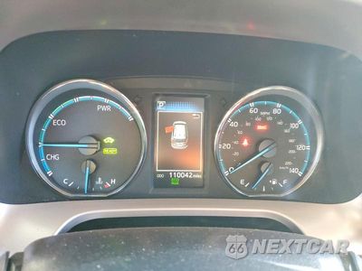 Zdjęcie 9 z 12 samochodu: 2017 TOYOTA RAV4 HYBRID XLE VIN:JTMRJREV6HD138367 - miniatura