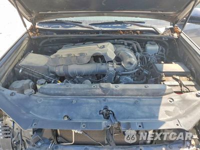 Zdjęcie 12 z 13 samochodu: 2015 TOYOTA 4RUNNER LIMITED VIN:JTEBU5JR2F5227723 - miniatura