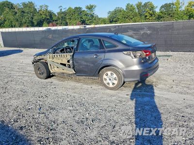 Drugie zdjęcie samochodu z przodu: 2017 FORD FOCUS S VIN:1FADP3E26HL219103 - miniatura