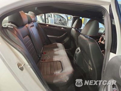 Zdjęcie 10 z 12 samochodu: 2016 VOLKSWAGEN JETTA GLI VIN:3VW5T7AJ8GM236624 - miniatura