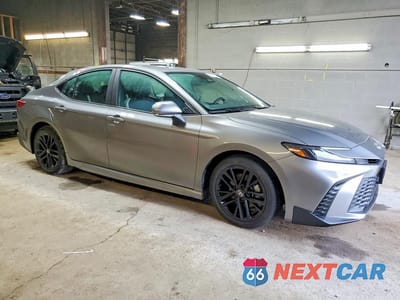 Czwarte zdjęcie samochodu z boku: 2025 TOYOTA CAMRY SE VIN:4T1DAACK4SU540086 - miniatura
