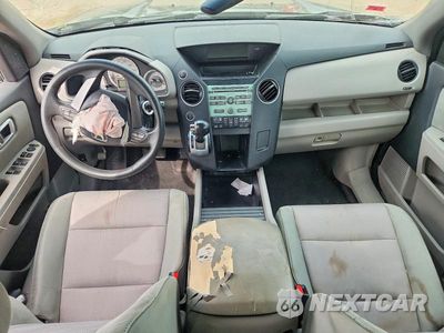 Zdjęcie 8 z 13 samochodu: 2010 HONDA PILOT EX VIN:5FNYF4H43AB031973 - miniatura