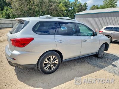 Trzecie zdjęcie samochodu z tyłu: 2017 NISSAN PATHFINDER SV VIN:5N1DR2MN6HC629079 - miniatura