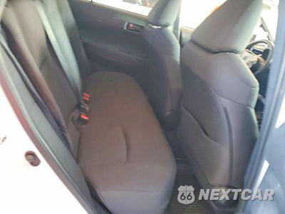 Zdjęcie 11 z 13 samochodu: 2023 TOYOTA COROLLA CROSS LE VIN:7MUBAABGXPV077090 - miniatura