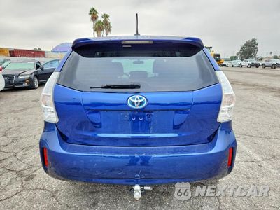 Zdjęcie 6 z 12 samochodu: 2013 TOYOTA PRIUS V THREE VIN:JTDZN3EU7D3235943 - miniatura